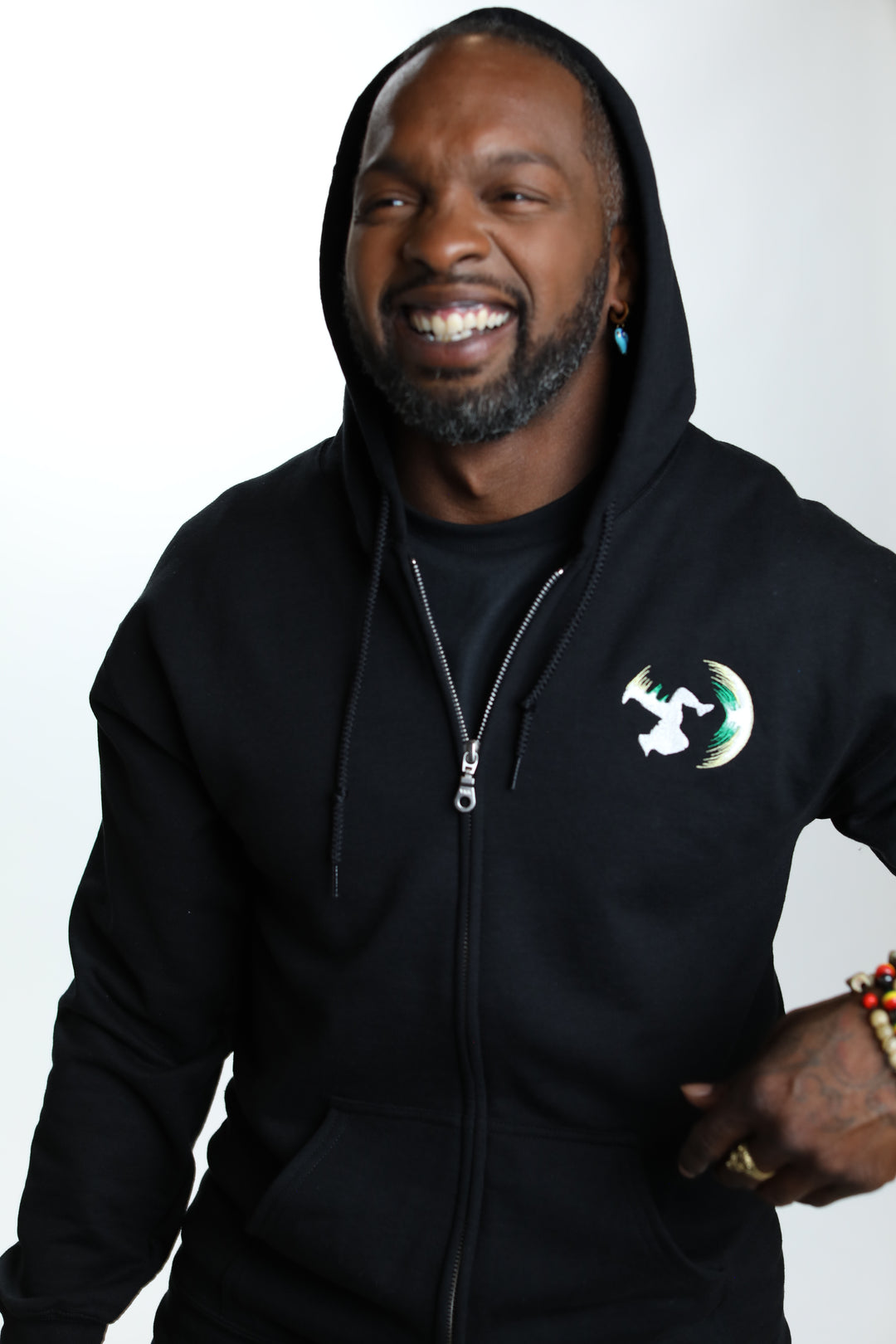 STREET FIGHTER - 'Guile Flash Kick' Embroidered Full-Zip